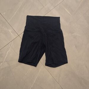 Lululemon 2.5" Women's Navy High-Waisted Shorts